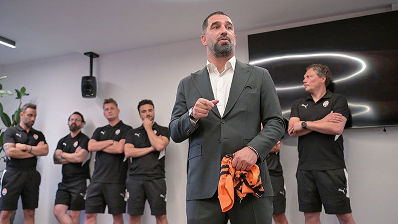 Arda Turan Rüzgarı: Shakhtar'da Galibiyetler ve Avrupa Başarısı!