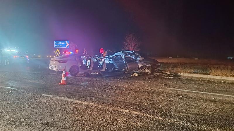Niğde'de Korkunç Kaza: 3 Kişi Hayatını Kaybetti, 6 Yaralı