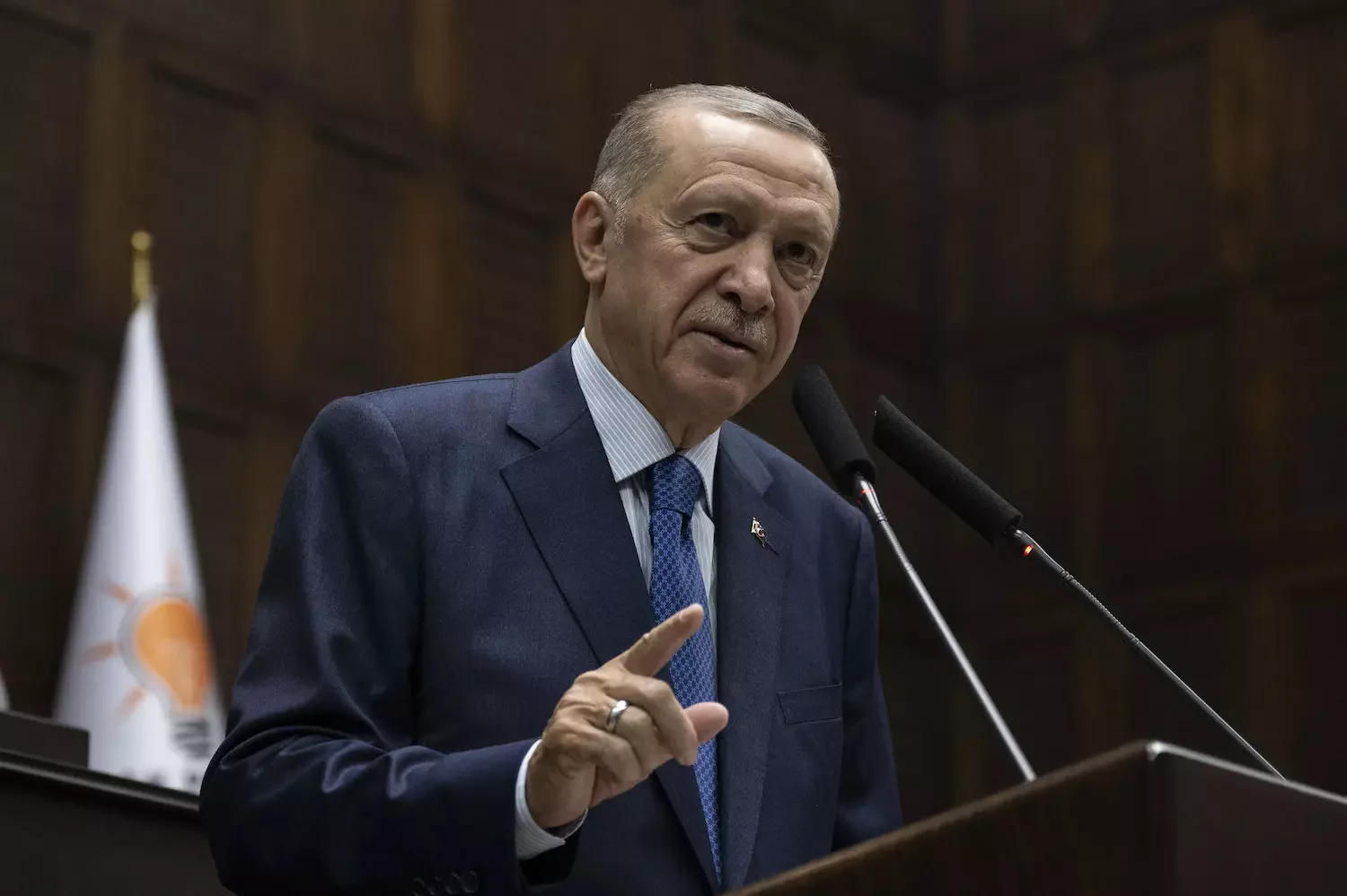 Erdoğan’dan Özel'e Sert Tepki: Darbecilik CHP'nin Karakteridir