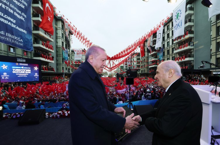 Bahçeli'den Osmaniye'de Sert Mesaj: Devlet-Millet Tek Nefes!